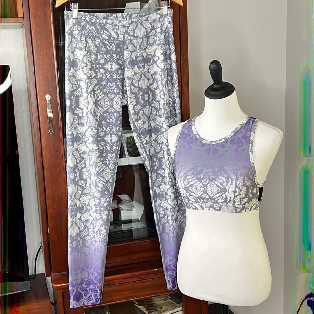 Caelum Exercise Outfit  - Picture 2 of 13